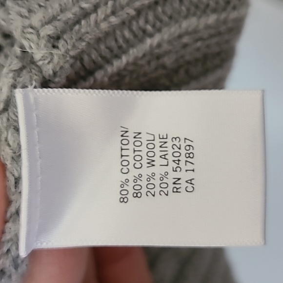 Banana Republic cardigan sweater - Picture 3 of 9